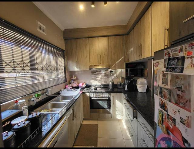 2 BEDROOM APARTMENT FOR SALE IN LA MERCY